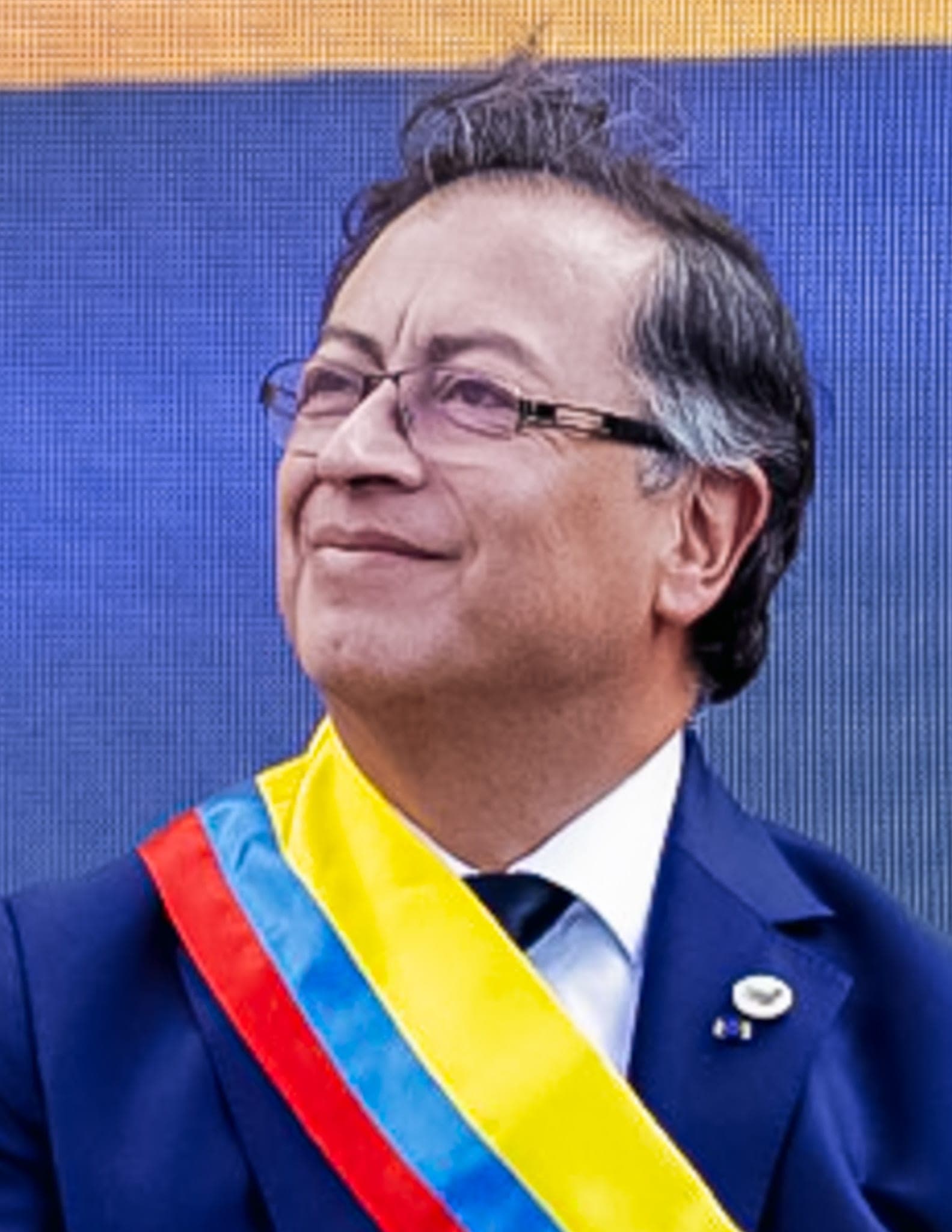 El presidente de Colombia, Gustavo Petro, con la banda presidencial